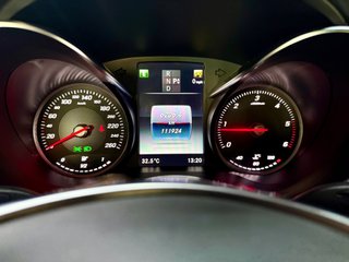 Mercedes-Benz Clase C220d Cabrio 170cv AMG