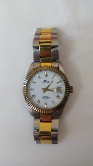 Reloj Lotus Caballero Dorado y Plateado