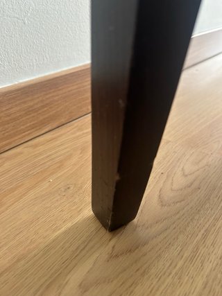 Sillas de comedor blancas y marrón oscuro