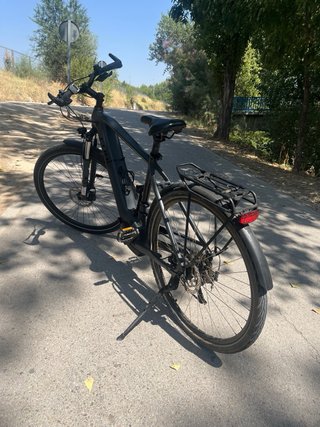 Cube Touring Hybrid One