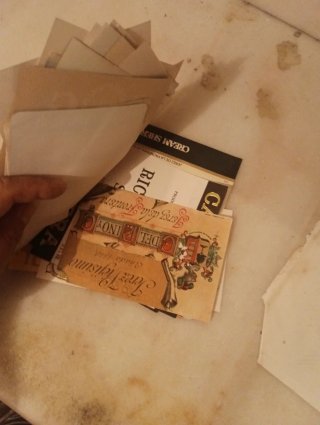 Etichette antiche di vino e liquori in lotto