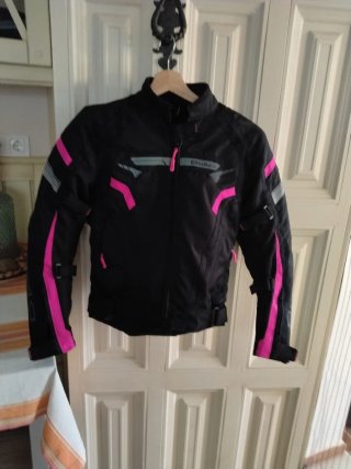 Chaqueta Beta XXS Ride With Style, sin estrenar.