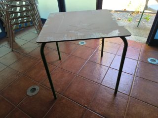Mesa de jardín y 10 sillas