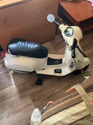 Moto Eléctrica Infantil Estilo Vespa