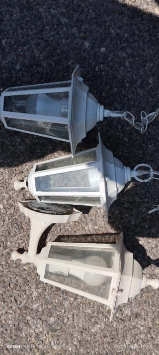 Lámparas de exterior blancas