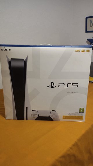 PS5 DISCO EDICION THE LAST OF US + MANDO y CAJA