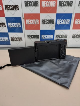 Cámara digital 4K 64MP WiFi con pantalla abatible y zoom 16X