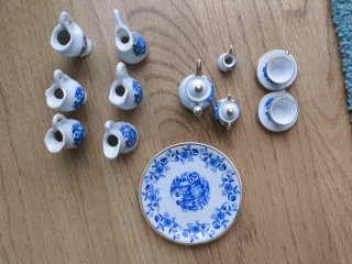 Conjunto de miniaturas de porcelana