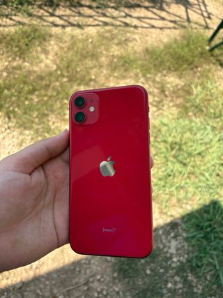 iPhone 11 64GB Rojo