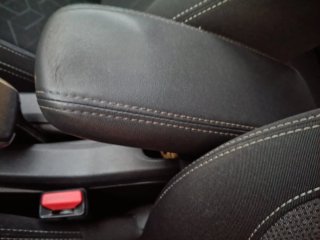 Reposabrazos Peugeot 2008 Original