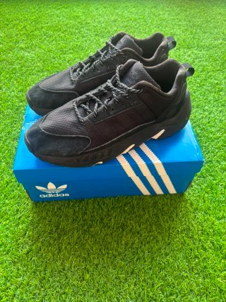 Zapatillas deportivas Adidas negras