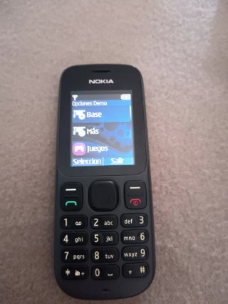 Teléfono Móvil Nokia 100 Negro