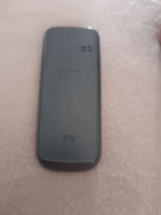 Teléfono Móvil Nokia 100 Negro