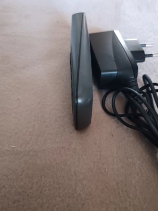 Teléfono Móvil Nokia 100 Negro