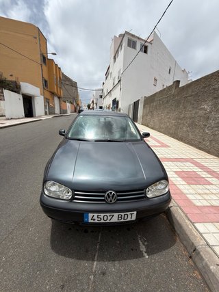 Volkswagen Golf 2001