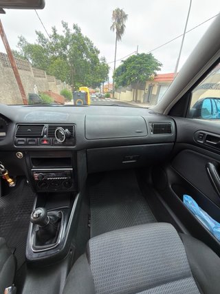 Volkswagen Golf 2001