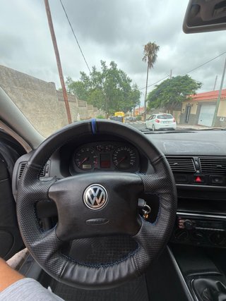 Volkswagen Golf 2001