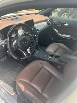 Mercedes-Benz GLA 2014