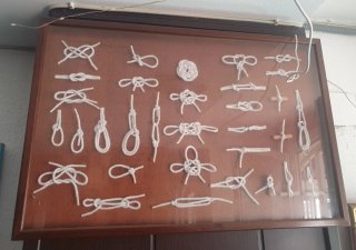 Cuadro de nudos marineros decorativo