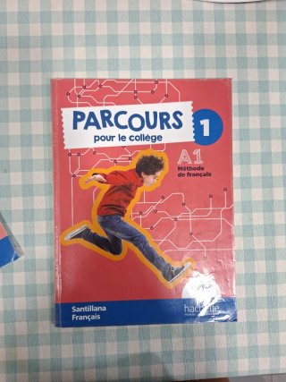 Parcours por le collège A1 Santillana Français