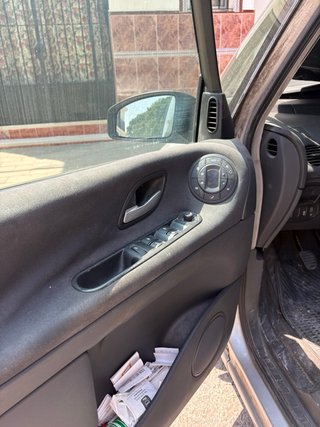 Renault Espace 2.0 dCi