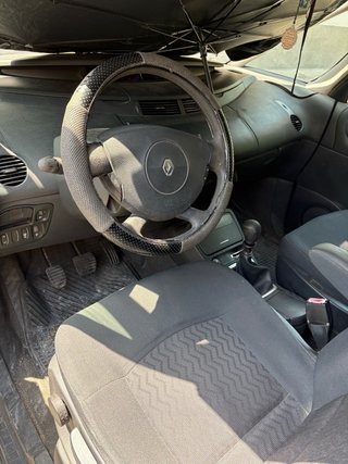 Renault Espace 2.0 dCi
