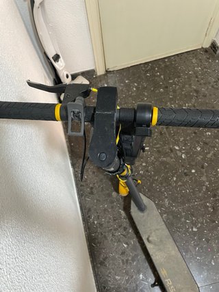 Patinete Eléctrico Renault Amarillo.  (35km/h)