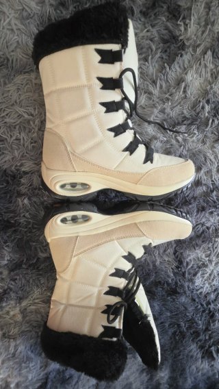 Botas de nieve y frío mujer