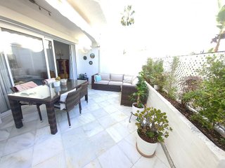 Casa adosada en alquiler en Lomas de Marbella Club - Puente Romano en Marbella