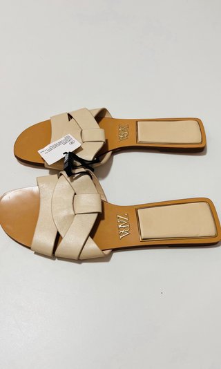 Sandalias Zara Piel Beige Tiras Planas Talla 37