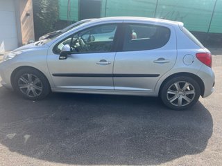 Peugeot 207 HD 2006