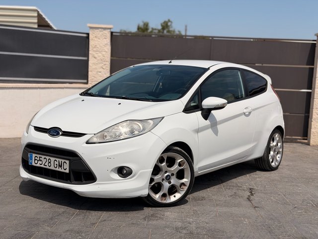 Ford Fiesta Ford Fiesta 1.6 TDCi Sport