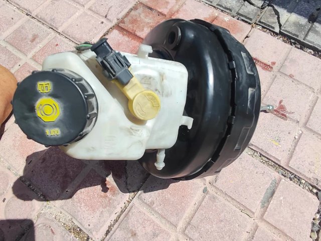 Servofreno Opel Astra J GTC