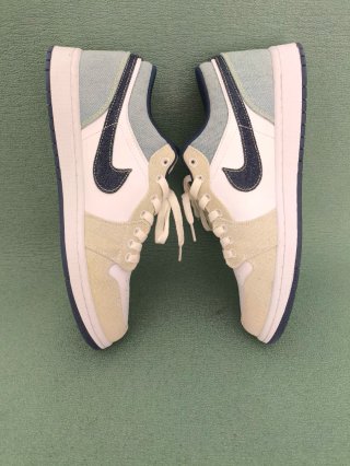 Nike Air Jordan 1 Low Talla 45 EU Beige/Blanco