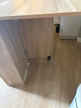 Mesa abatible plegable de madera con ruedas