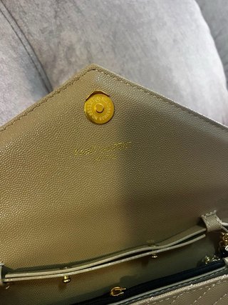 Bolso Yves Saint Laurent Beige