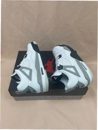 Jordan 4 Retro Midnight Navy EU36