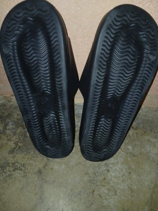 Chanclas Nike Negras cómodas