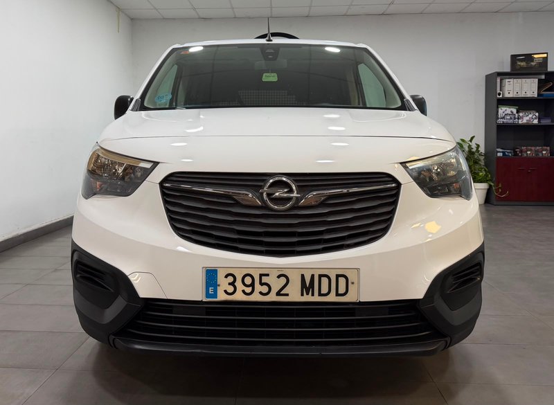 Opel Combo 2023, foto 2