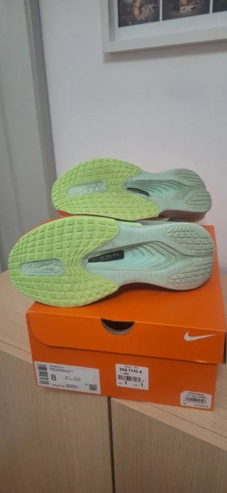 Nike zoomx fly 6 con placa de carbono Talla 41