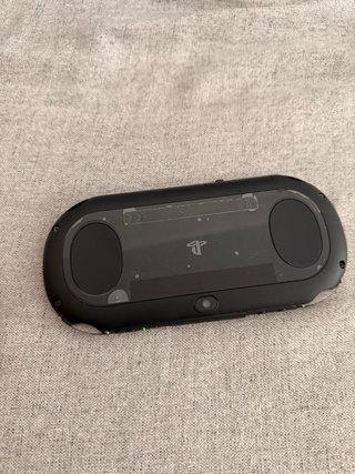 PS vita slim