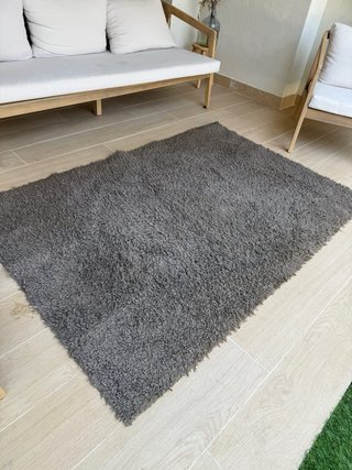 Alfombra gris pelo IKEA