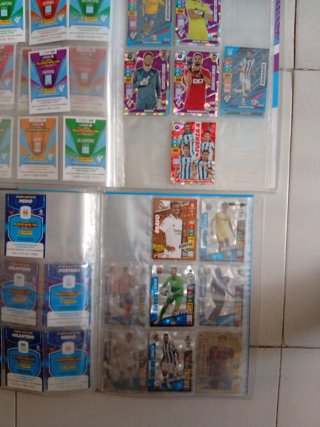 Lote 2 Álbumes Adrenalyn LaLiga 22/23,23/24