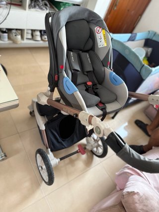 Carrito bebé 360, buen estado.