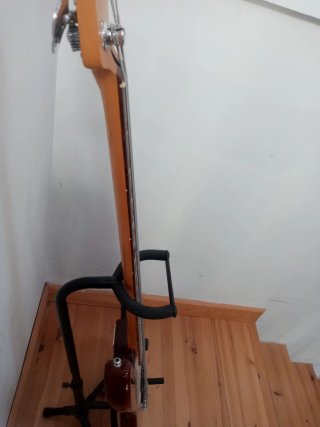 Bajo Fender Jazz Bass Sunburst + Estuche