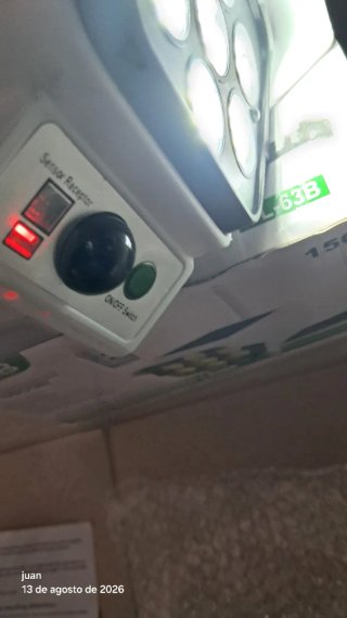 Foco Solar LED Tipo Cámara CL-56A