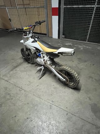 Pit Bike Malcor 125 XL Blanca y Amarilla
