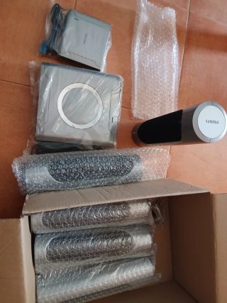 Altavoces Philips Plata y Negro