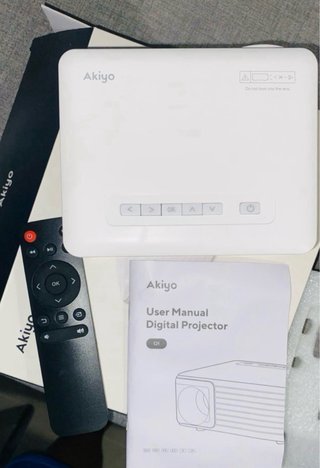 Mini Proyector LED Akiyo Blanco