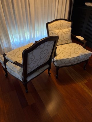 Pareja de Butacas / Sillones Estilo Luis XV Beige